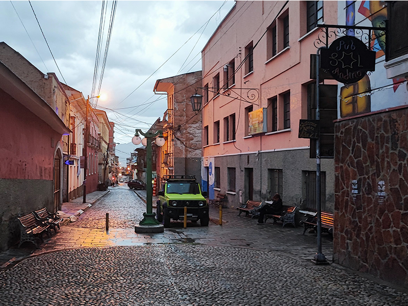 Групповой тур на новый год в Перу Боливия Чили боливия Ла Пас улица Хайен